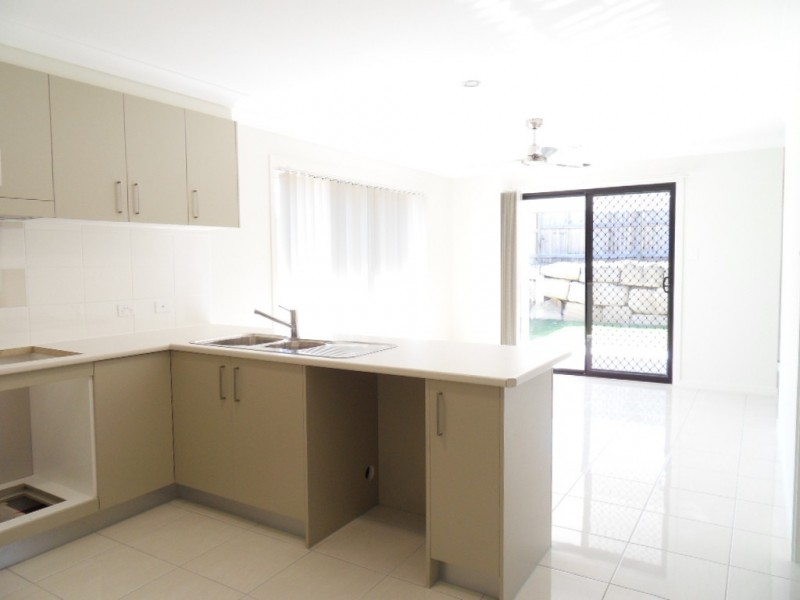 83 Cordeaux Crescent, Redbank Plains QLD 4301