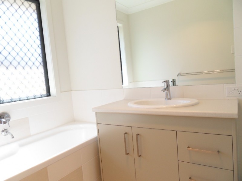 83 Cordeaux Crescent, Redbank Plains QLD 4301