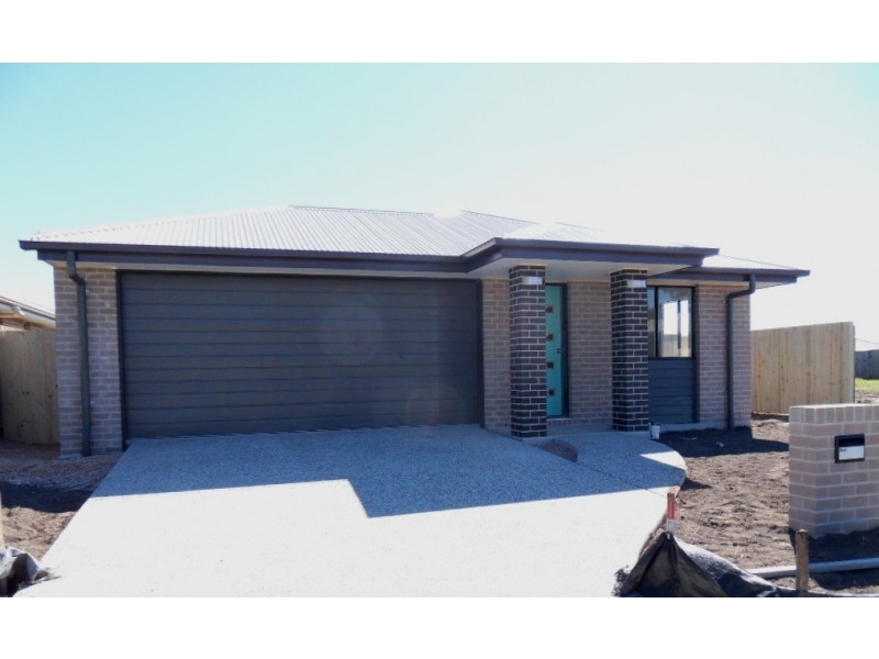 15 Hamersly Street, Redbank Plains QLD 4301