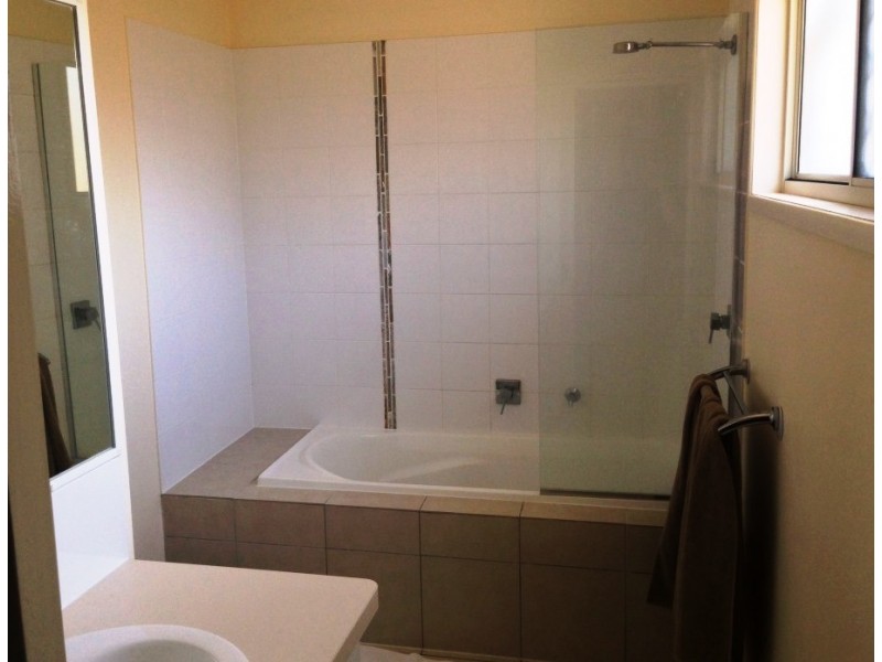 1/138 Marlborough Street, Bellbird Park QLD 4300