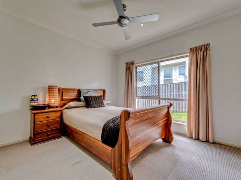 15 Mahogany Rise, Brookwater QLD 4300