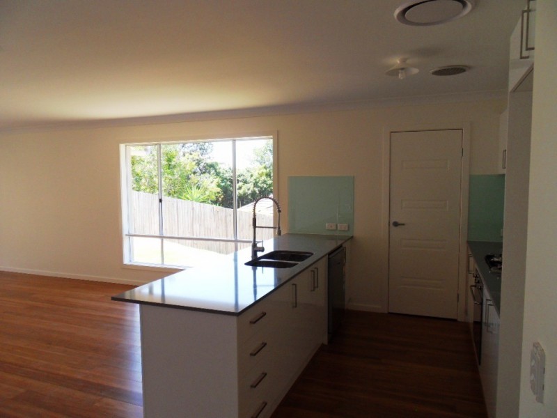 16 Verbena Crescent, Brookwater QLD 4300