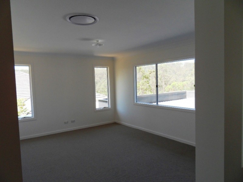 16 Verbena Crescent, Brookwater QLD 4300