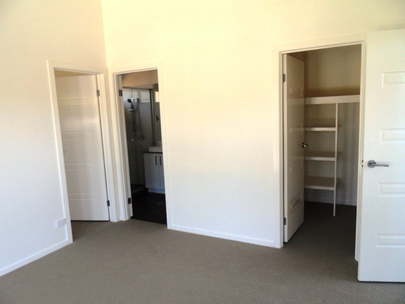 16 Verbena Crescent, Brookwater QLD 4300