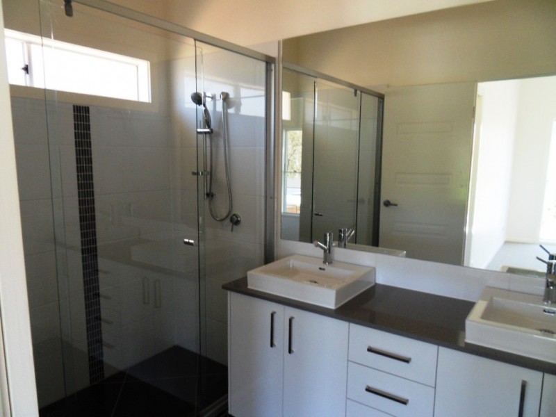 16 Verbena Crescent, Brookwater QLD 4300