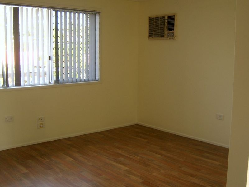 9 Lowana  Street, Camira QLD 4300