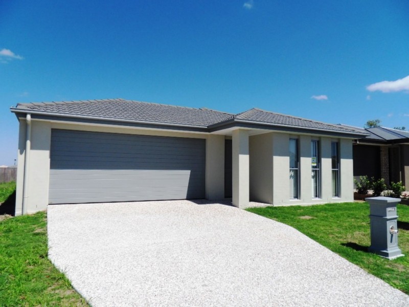 98 Cordeaux Crescent, Redbank Plains QLD 4301