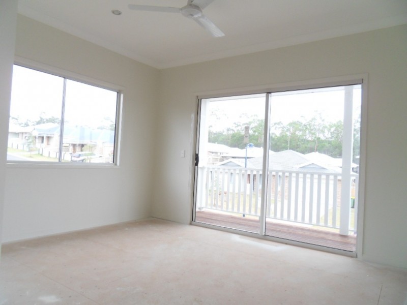 13 Honeypot Avenue, Springfield Lakes QLD 4300