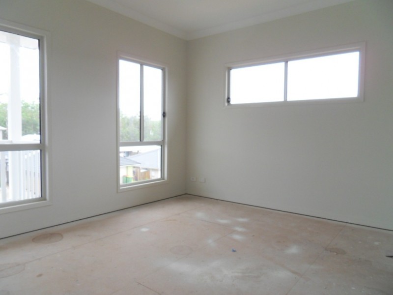 13 Honeypot Avenue, Springfield Lakes QLD 4300