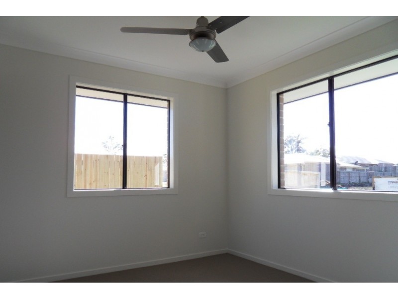 15 Hamersly Street, Redbank Plains QLD 4301