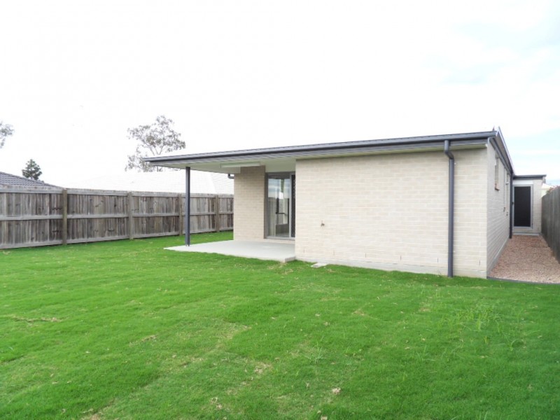 3 Hamersly Street, Redbank Plains QLD 4301