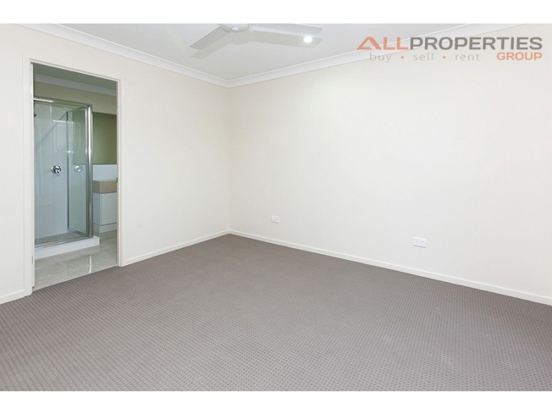 4 Hyssop Place, Springfield Lakes QLD 4300