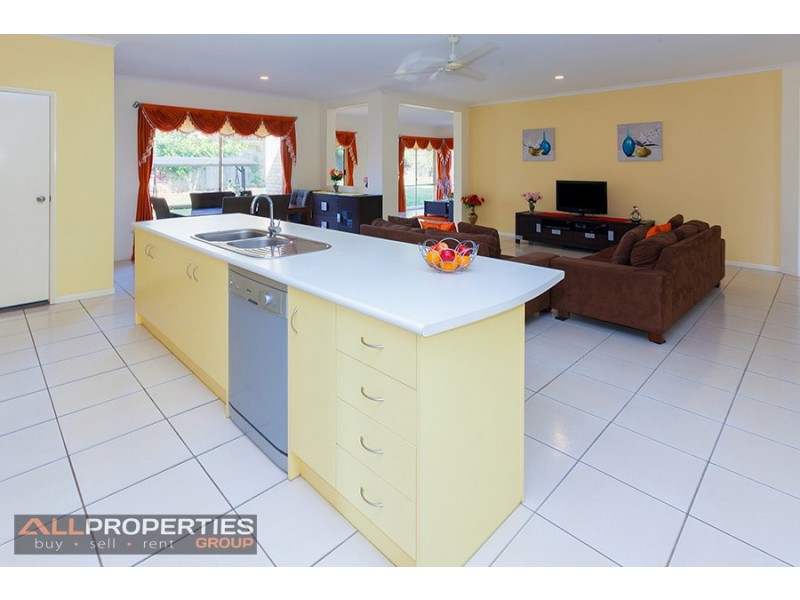 118 James Josey Ave, Springfield Lakes QLD 4300