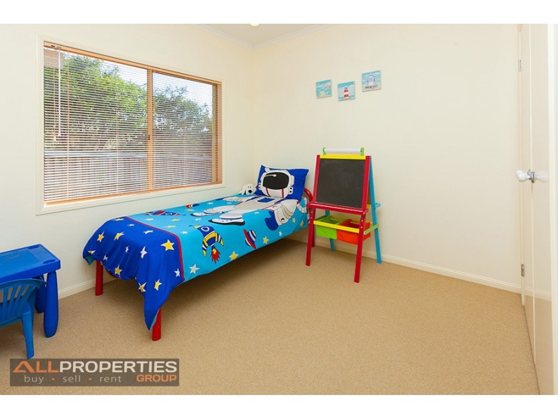 118 James Josey Ave, Springfield Lakes QLD 4300
