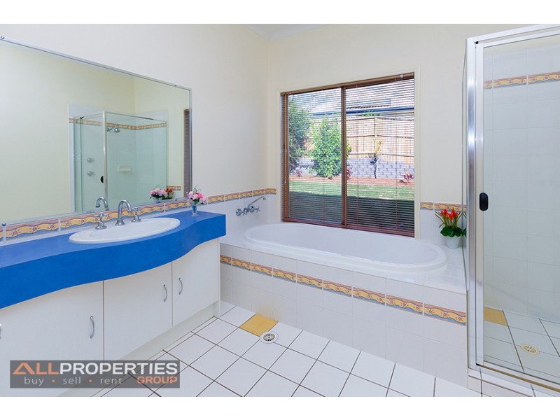 118 James Josey Ave, Springfield Lakes QLD 4300