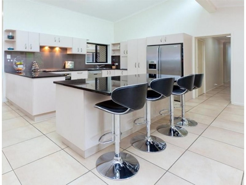 15 Ishmael Road, Camira QLD 4300