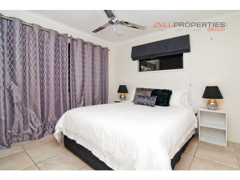 15 Ishmael Road, Camira QLD 4300