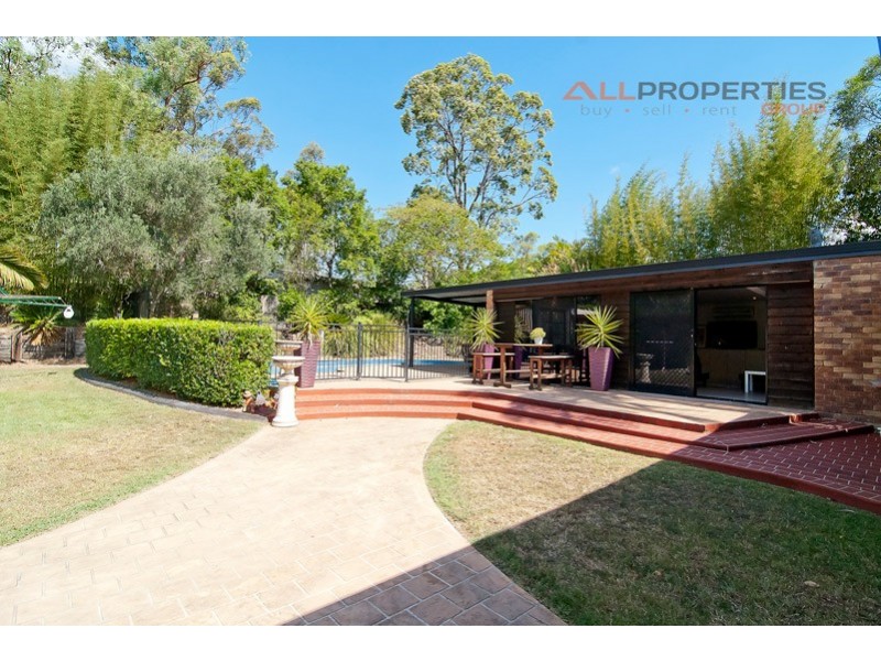 15 Ishmael Road, Camira QLD 4300