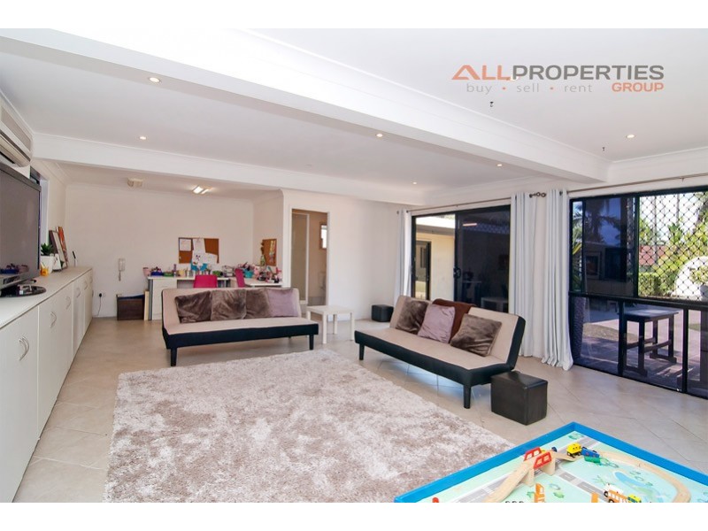 15 Ishmael Road, Camira QLD 4300