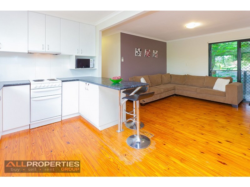 3 Vicki Street, Redbank Plains QLD 4301