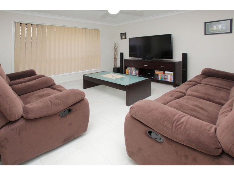 36 Carnarvon Drive, Springfield Lakes QLD 4300