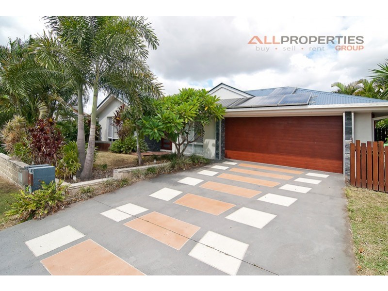 9 Den Otter Drive, Bellbird Park QLD 4300