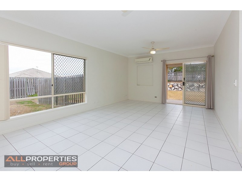 19 Raleigh Place, Redbank Plains QLD 4301