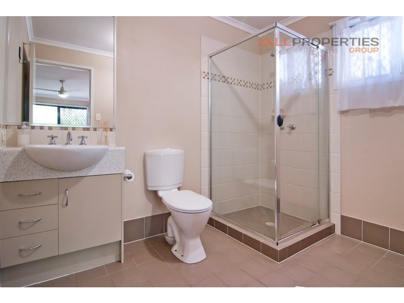 11 Admiral Crescent, Springfield Lakes QLD 4300