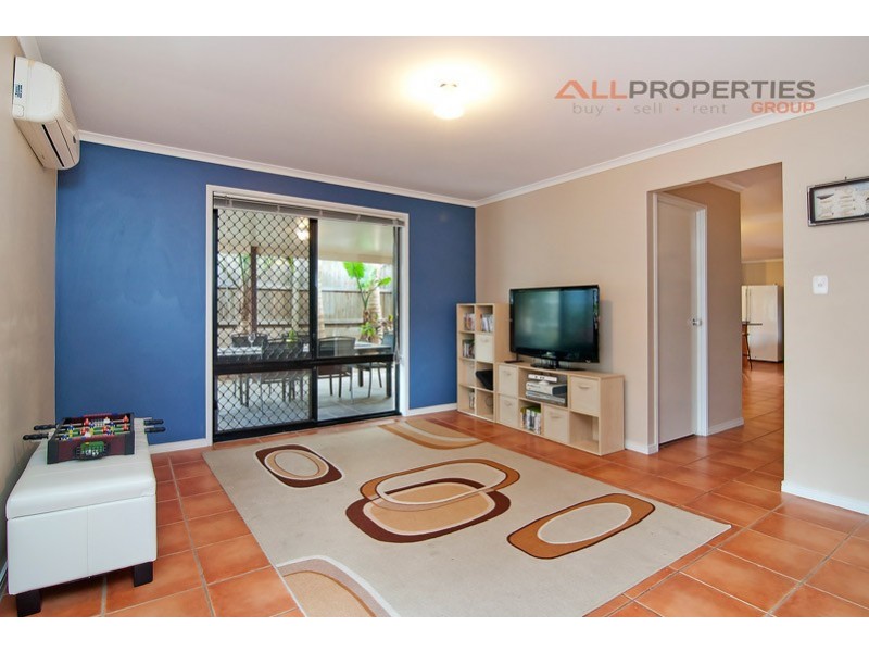 11 Admiral Crescent, Springfield Lakes QLD 4300