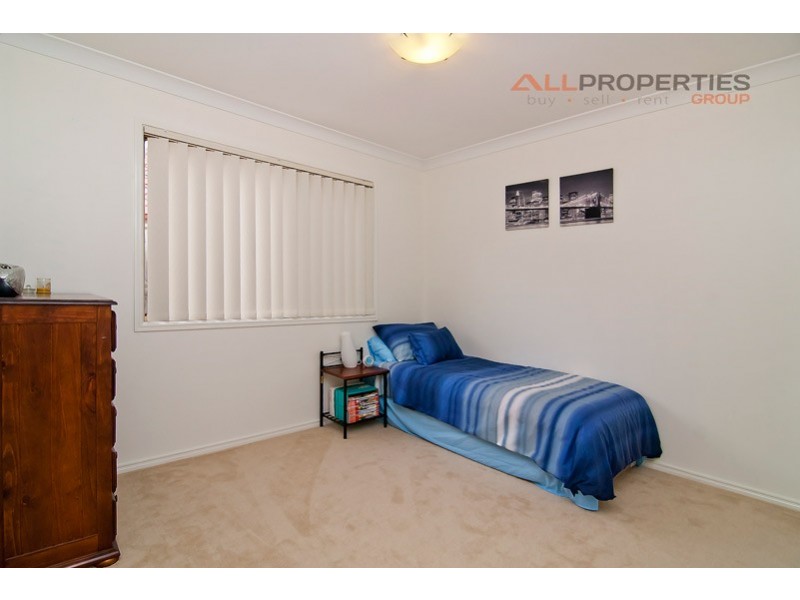 5 North Shore Way, Springfield Lakes QLD 4300