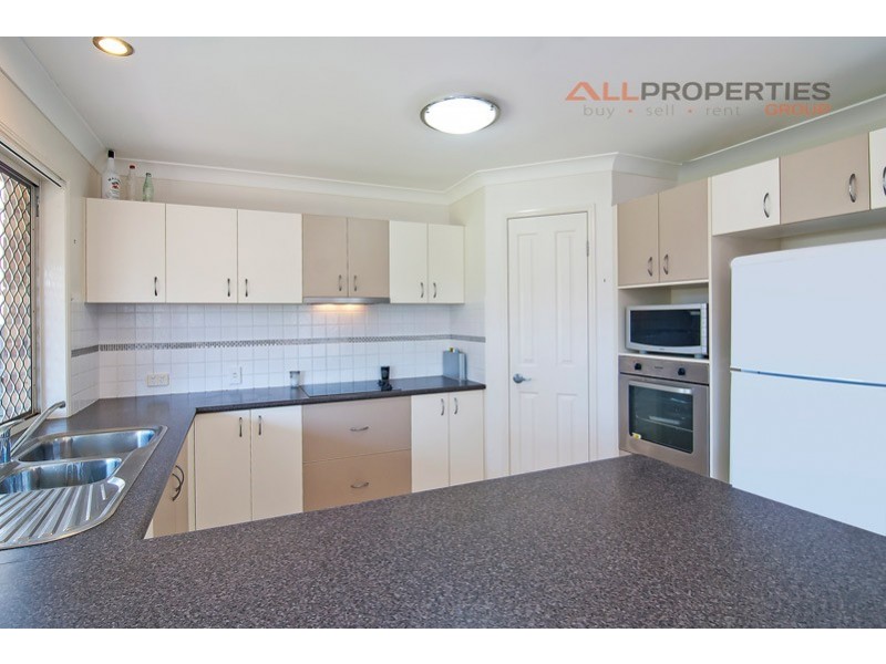 13 Elmwood Crct, Springfield Lakes QLD 4300