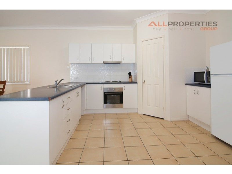 17 Aldworth Place, Springfield Lakes QLD 4300