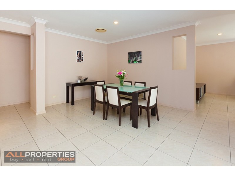 70 Swallowtail Crescent, Springfield Lakes QLD 4300