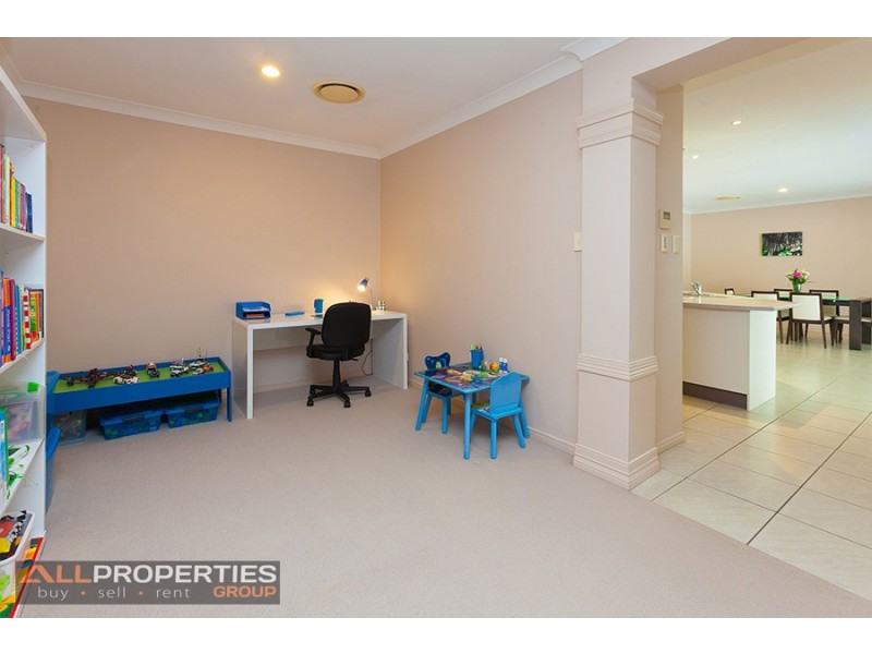 70 Swallowtail Crescent, Springfield Lakes QLD 4300