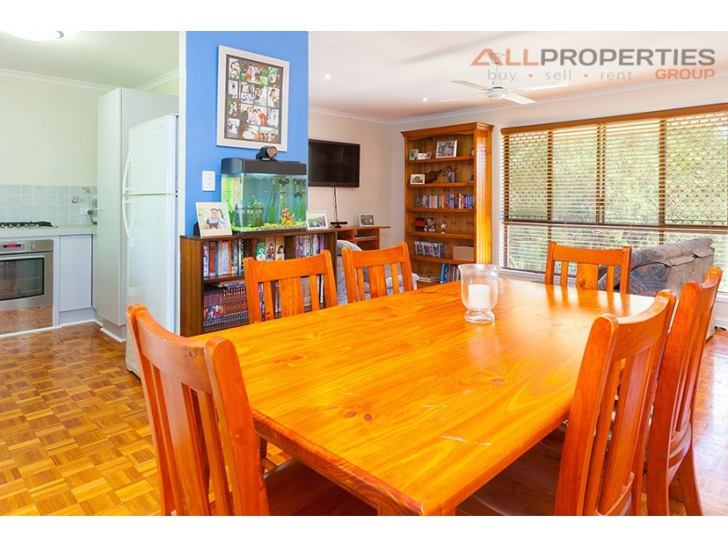 4 Adam Court, Redbank Plains QLD 4301