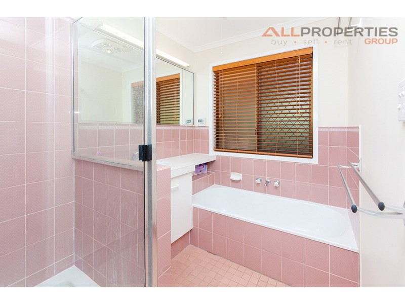 4 Adam Court, Redbank Plains QLD 4301