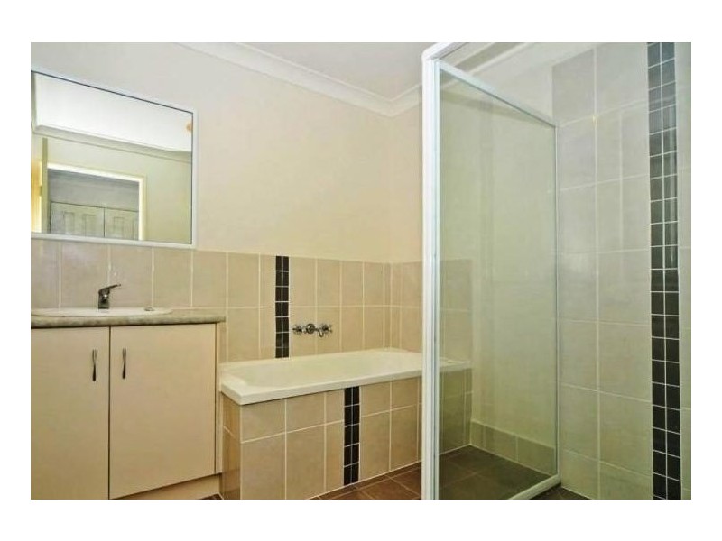 2/10 Bonogin Court, Redbank Plains QLD 4301