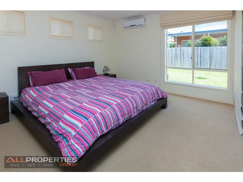 15 Coventina Cres, Springfield Lakes QLD 4300