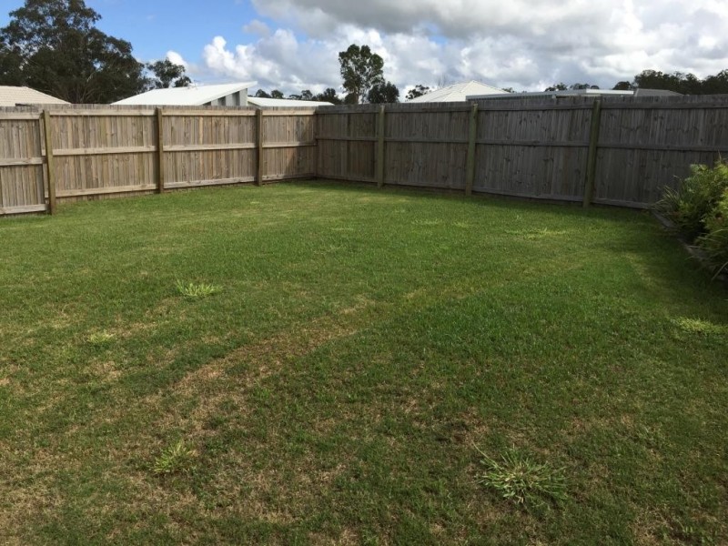 5 Joanne Court, Gleneagle QLD 4285