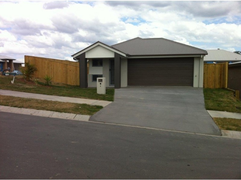 8 Grindelia Drive, Springfield Lakes QLD 4300