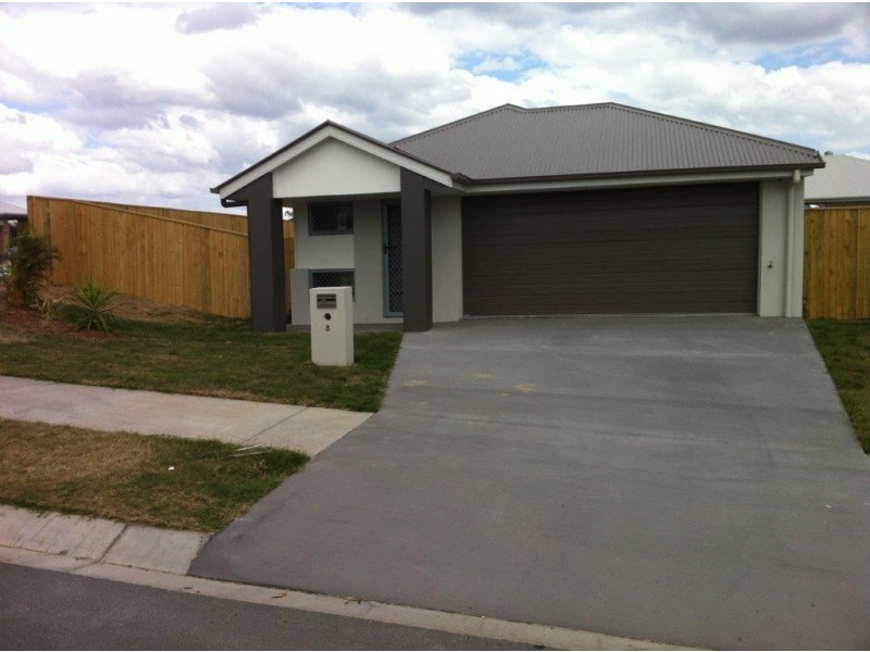 8 Grindelia Drive, Springfield Lakes QLD 4300