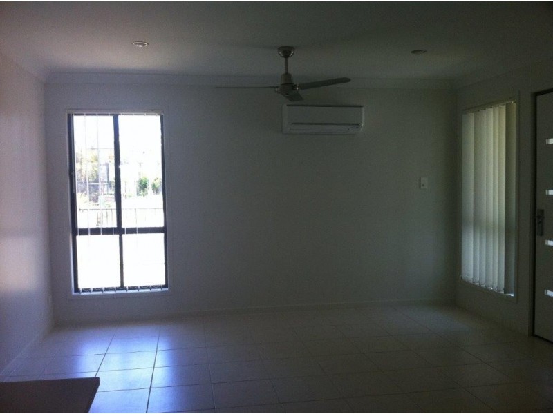 42 Walter Williams Crescent, Redbank Plains QLD 4301