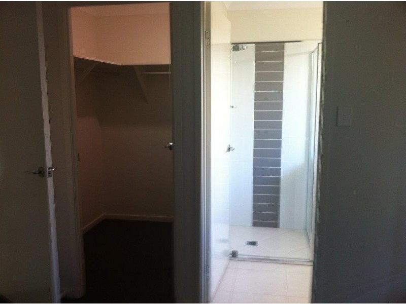 42 Walter Williams Crescent, Redbank Plains QLD 4301