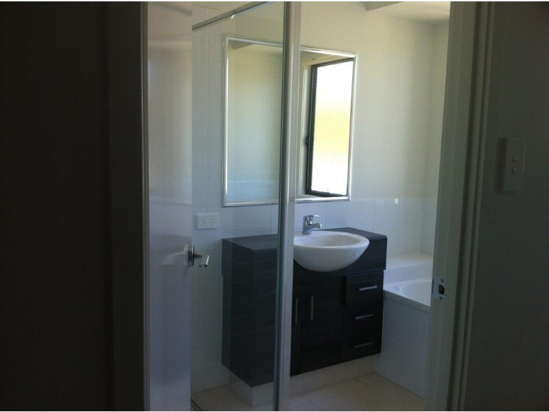 42 Walter Williams Crescent, Redbank Plains QLD 4301