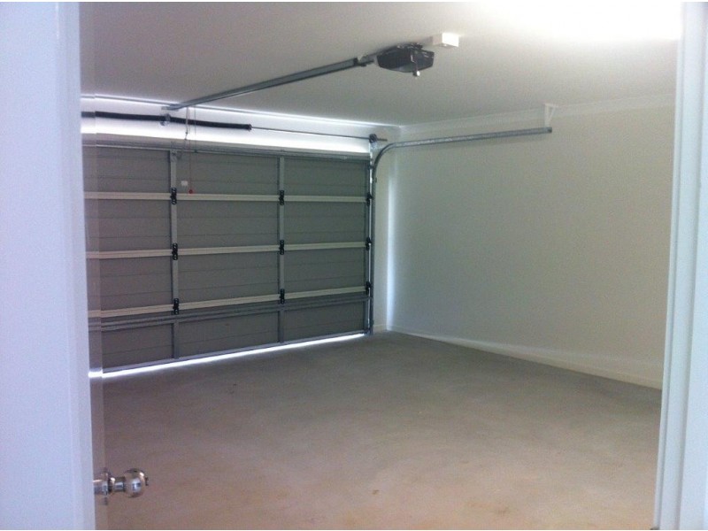 42 Walter Williams Crescent, Redbank Plains QLD 4301