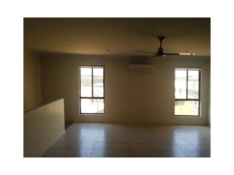 31 McGregor Place, Springfield Lakes QLD 4300