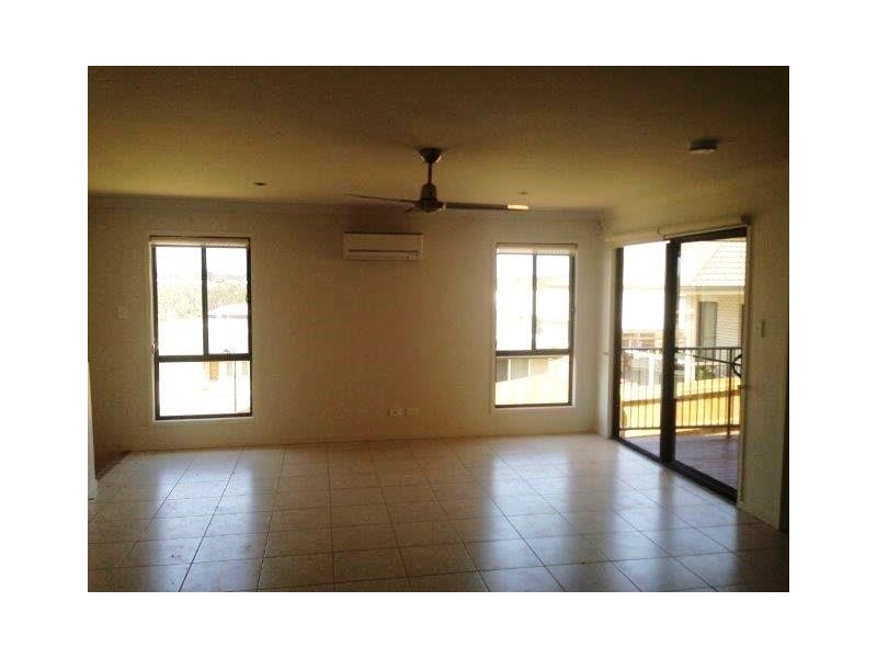 31 McGregor Place, Springfield Lakes QLD 4300