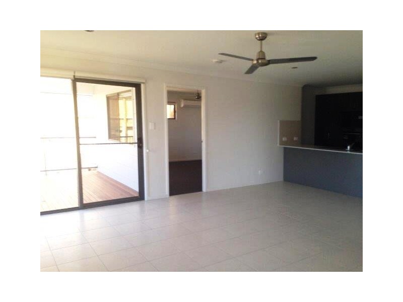 31 McGregor Place, Springfield Lakes QLD 4300