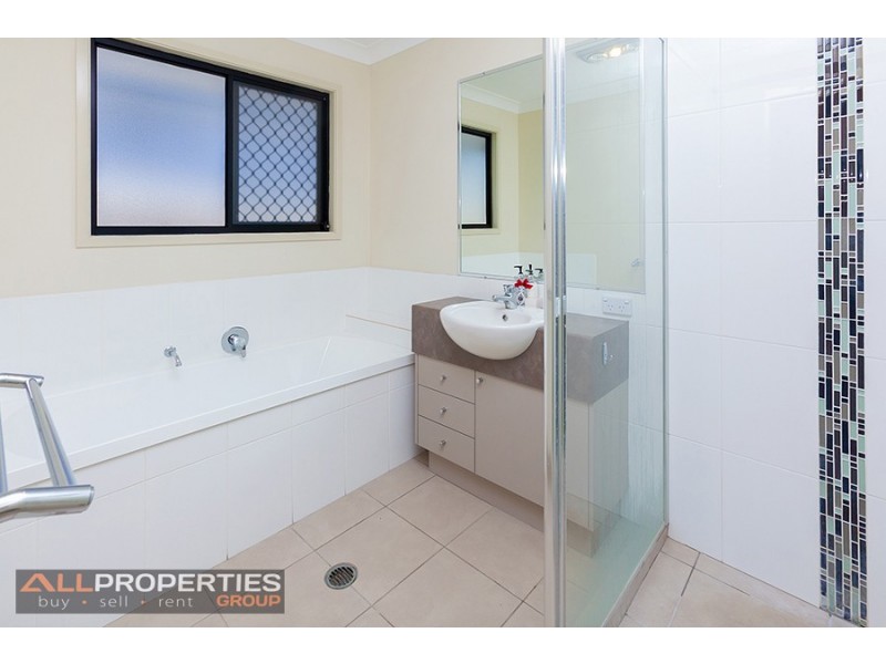 6 Morialta Street, Springfield Lakes QLD 4300