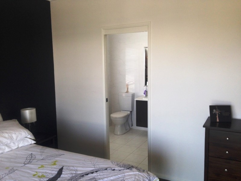 17 Waratah Crescent, Springfield Lakes QLD 4300